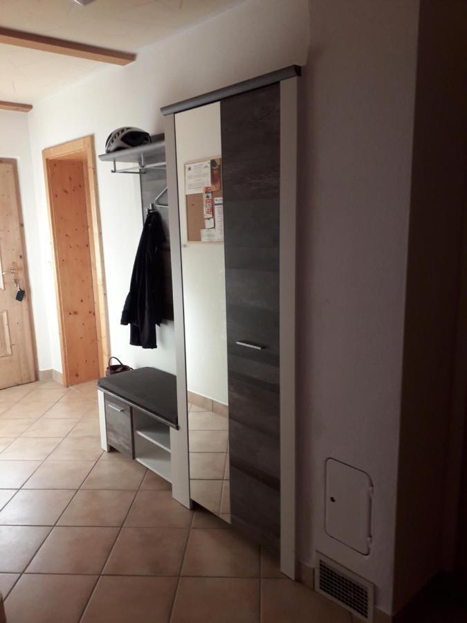 Haus-Claudia Apartamento Viehhofen Exterior foto